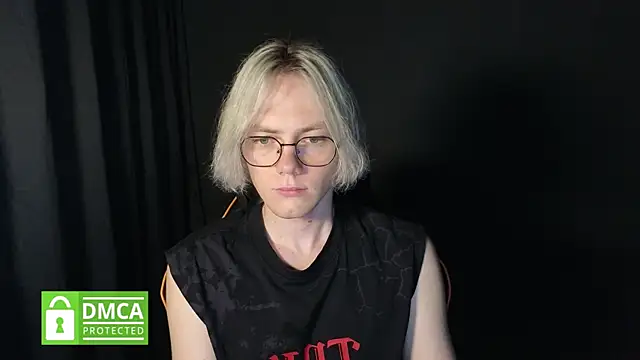 Snapshot of Keytaro chatting on July 13, 5:49 pm Keytaro online show from July 13, 5:49 pm