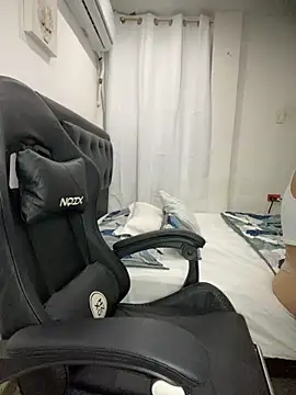 Snapshot of Belissa_miller chatting on December 15, 7:18 pm Belissa miller online show from December 15, 7:18 pm