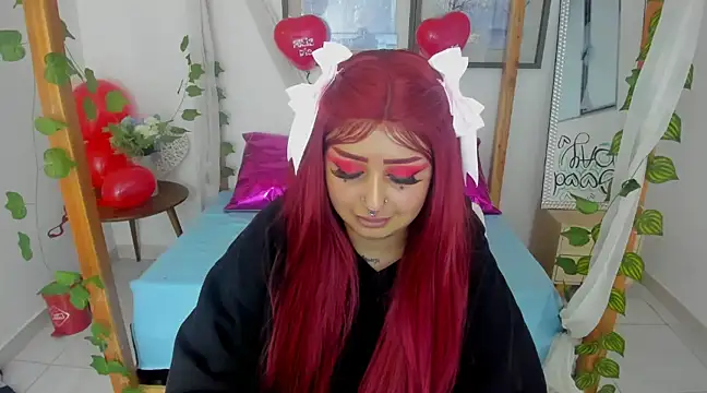 lussyevans24 online show from February 16, 7:48 am