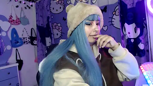 lussyevans24 online show from October 13, 5:51 am