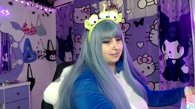 lussyevans24 online show from October 15, 5:07 am