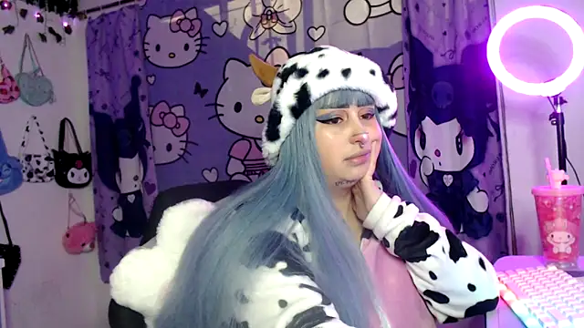 lussyevans24 online show from October 16, 6:25 am