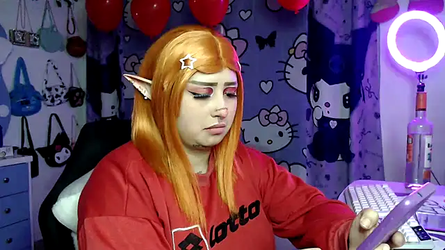 lussyevans24 online show from February 19, 2:07 am