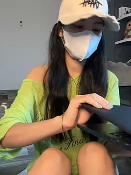 Snapshot of Baby-sexygirl01 chatting on July 1, 7:10 am Baby-sexygirl01 online show from July 1, 7:10 am