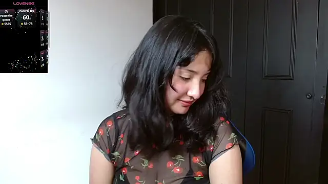 Snapshot of alexaa08 chatting on July 12, 6:43 pm alexaa08 online show from July 12, 6:43 pm