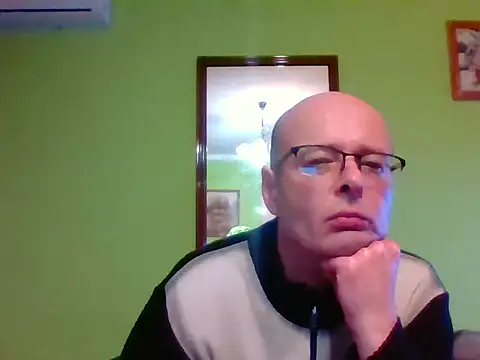 Tiger202441 online show from March 7, 7:44 pm