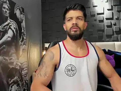 DannSaenz online show from January 22, 10:05 pm