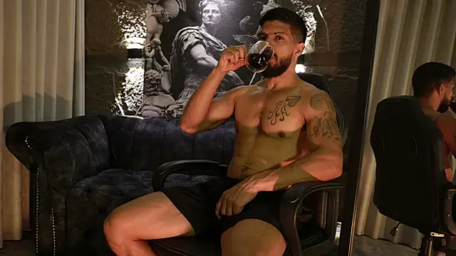 Snapshot of DannSaenz chatting on February 10, 1:48 pm DannSaenz online show from February 10, 1:48 pm