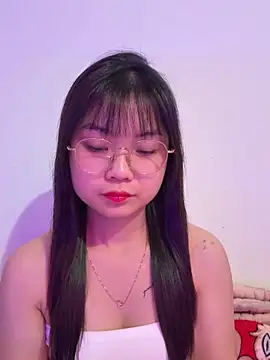 Maeve2k5 online show from November 5, 2:44 am