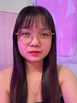 Maeve2k5 online show from November 22, 3:49 am