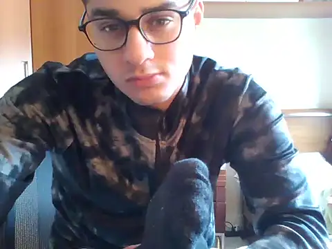 Eggsyapel online show from November 10, 3:11 pm