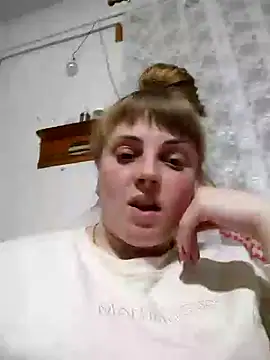 CoddessCrystal online show from February 12, 6:09 pm