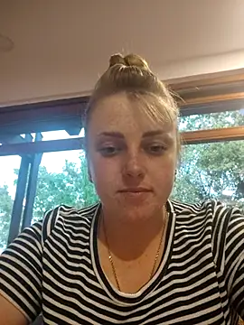 CoddessCrystal online show from September 27, 5:45 am