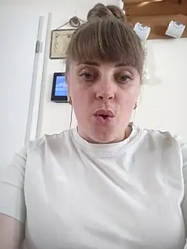 CoddessCrystal online show from March 27, 9:10 am