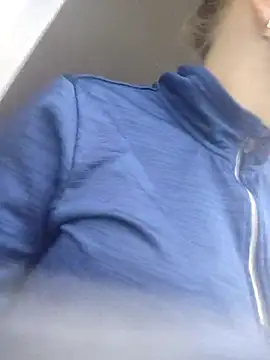 CoddessCrystal online show from March 29, 11:21 am