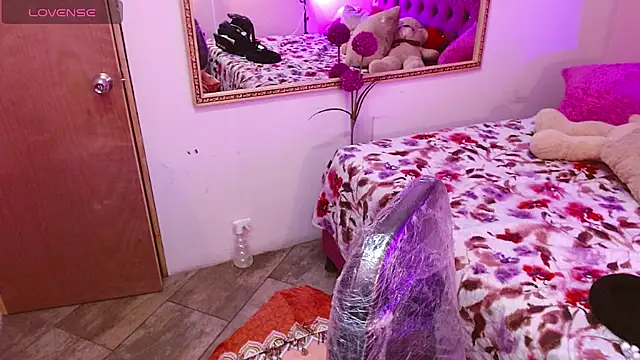 Melani cute02 online show from July 31, 9:14 pm