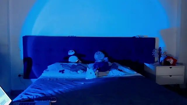 luna palmerau online show from October 23, 11:03 pm