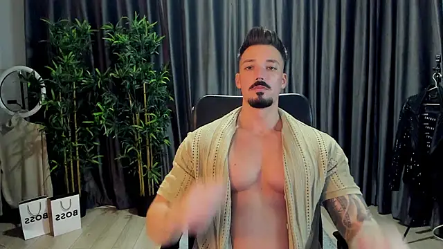 HaydenSpearss online show from November 7, 1:44 pm