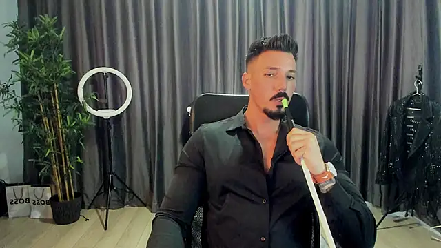 HaydenSpearss online show from March 31, 12:49 pm