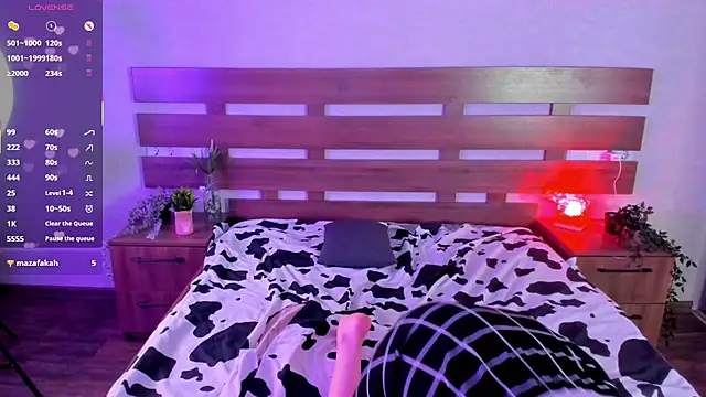 AgataBella online show from October 9, 10:30 pm