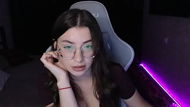 EuphoriaHaily online show from November 26, 1:34 pm