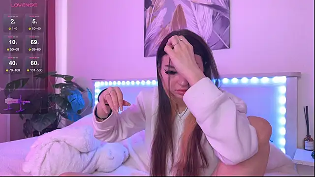 Veronica leal online show from October 15, 9:42 am