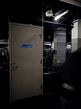 Snapshot of athephenomenal1 chatting on February 13, 4:07 pm athephenomenal1 online show from February 13, 4:07 pm