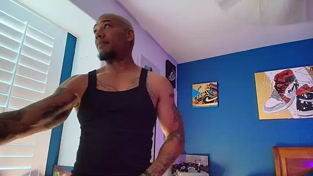 Snapshot of athephenomenal1 chatting on September 21, 8:10 pm athephenomenal1 online show from September 21, 8:10 pm