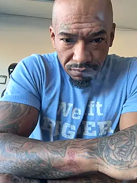 Snapshot of athephenomenal1 chatting on October 20, 4:51 pm athephenomenal1 online show from October 20, 4:51 pm