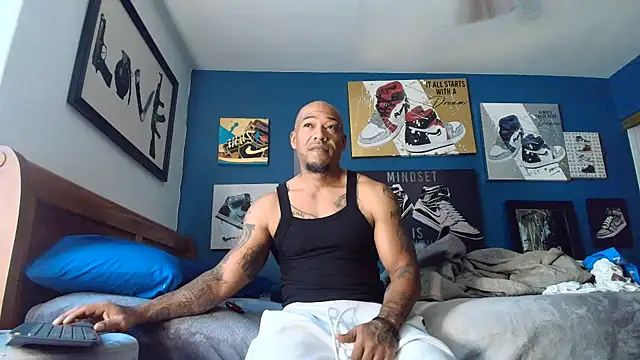 Snapshot of athephenomenal1 chatting on November 7, 5:13 pm athephenomenal1 online show from November 7, 5:13 pm