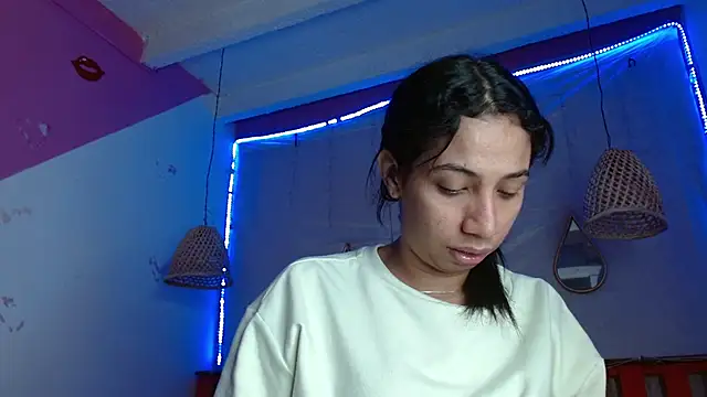 Lina10 online show from December 23, 8:14 pm