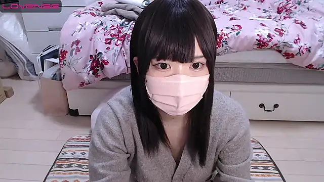 Snapshot of AMI___oO chatting on December 12, 10:34 am AMI oO online show from December 12, 10:34 am