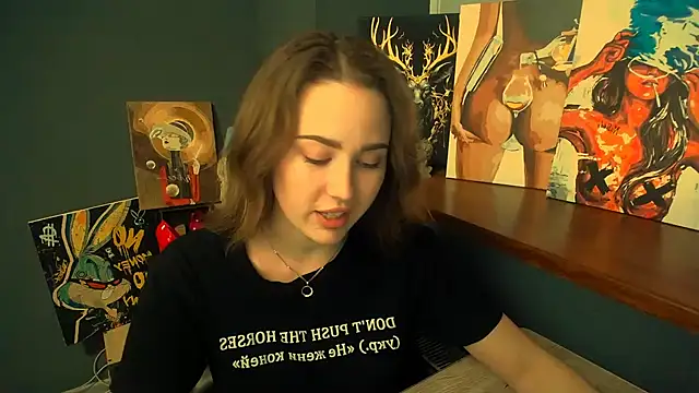 luxie milady online show from March 17, 2:20 pm