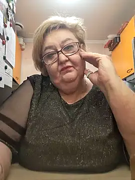 Snapshot of Awn290668 chatting on December 31, 11:39 pm Awn290668 online show from December 31, 11:39 pm