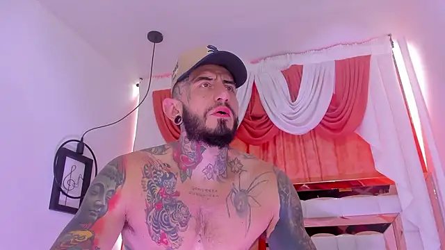 dilan scootk  online show from March 10, 7:30 pm