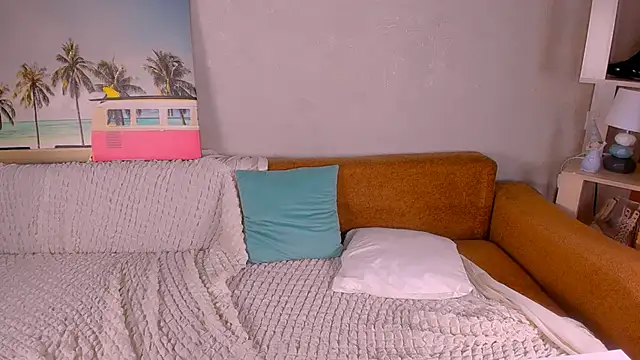 Snapshot of BoysLoveBlondee chatting on March 14, 3:36 pm BoysLoveBlondee online show from March 14, 3:36 pm