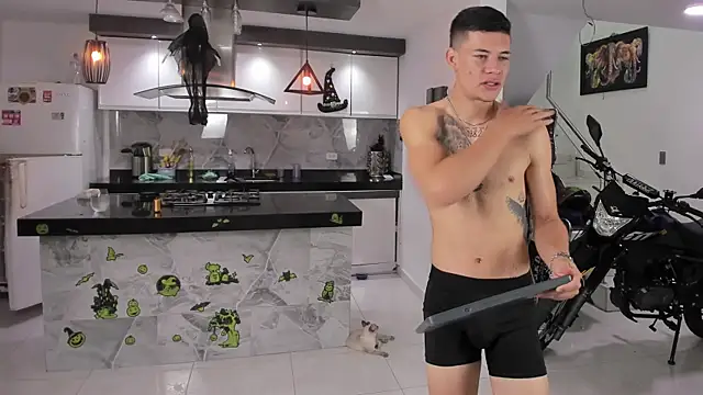 vicky wendy hot sexx online show from October 16, 5:19 am