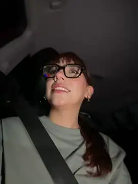 veronicaapink online show from October 21, 1:06 am