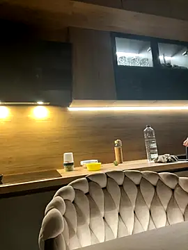 Jessy Jo online show from November 27, 4:47 am