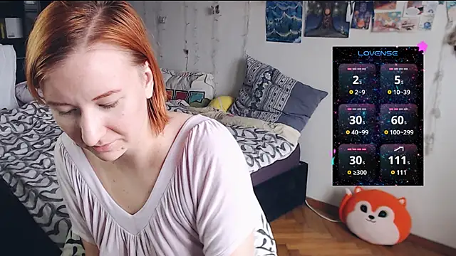 Snapshot of licentia__poetica chatting on February 11, 7:23 am licentia poetica online show from February 11, 7:23 am