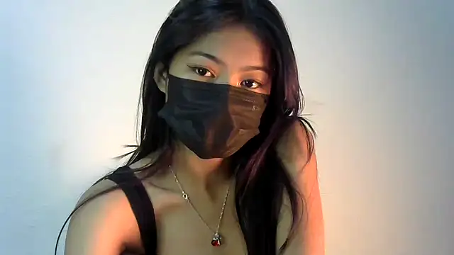 Snapshot of lusty_luxmi chatting on February 17, 9:52 pm lusty luxmi online show from February 17, 9:52 pm