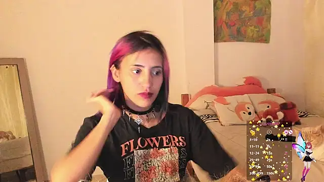 linnie  online show from January 15, 7:59 am