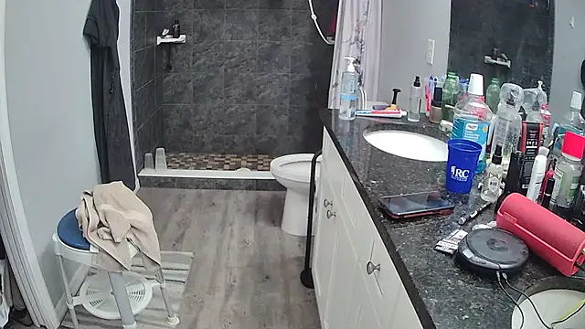 lou63ponce online show from March 4, 6:36 pm