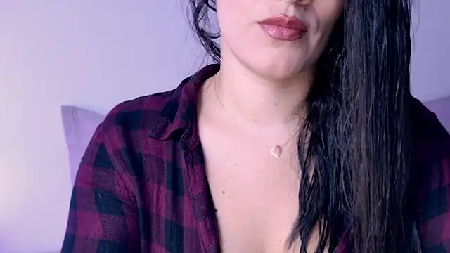 Pamela Rosal online show from February 13, 9:55 pm