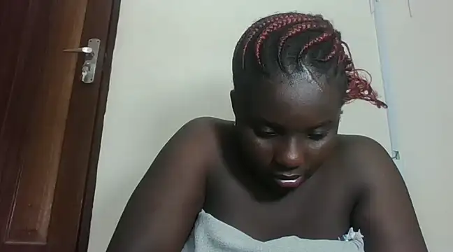 hotebbbyy online show from December 12, 10:42 pm