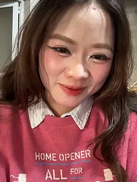 Hellen 111 online show from October 28, 8:18 am