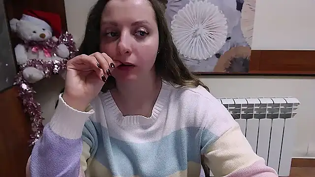  Annabelle Lee online show from December 7, 1:29 pm