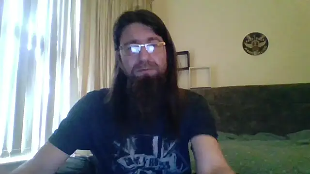 Dreamer8802 online show from April 1, 10:05 am