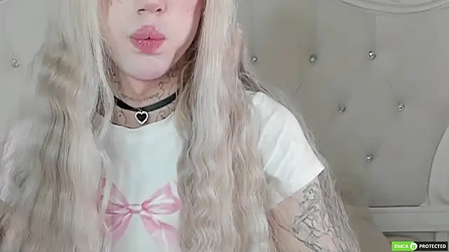 Joy Barker online show from November 24, 3:39 am