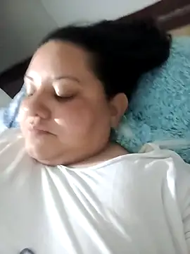 tetasgrandes karol online show from December 16, 5:45 am